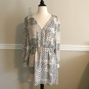 Silk dress by 2 Three 4 size S